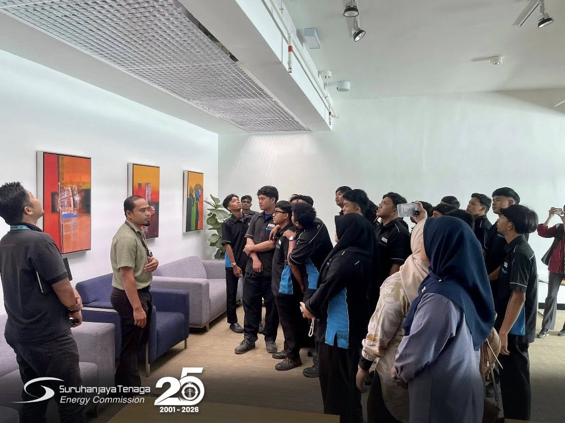 Kunjungan Daripada Kolej Vokasional Ampangan